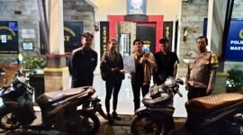 Oplus_0