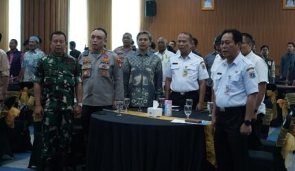 Warga dan Pemerintah Duduk Bersama! Proyek SUTET 500 kV Jakarta Looping Siap Terangi Masa Depan - Teropong Rakyat
