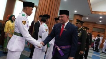 Dikukuhkan, 44 Pelajar Terbaik Jakarta Utara Siap Kibarkan Merah Putih
