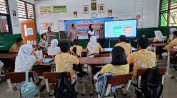JJOS Police Goes to School, Polres Pelabuhan Tanjung Priok Edukasi Pelajar SMPN 261 Muara Angke tentang Kekerasan dan Bijak Bermedia Digital
