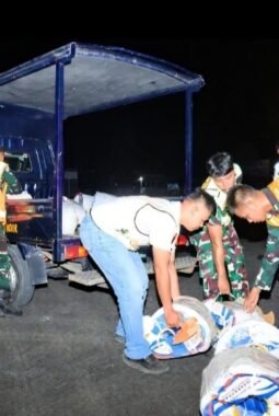 Menembus Langit Banua, Hercules TNI AU Bawa Bantuan Presiden RI untuk Penanganan Karhutla di Kalimantan Selatan