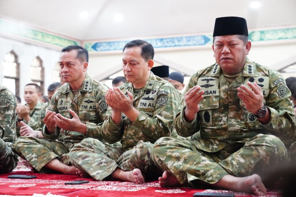 Mabes TNI Gelar Peringatan Maulid Nabi Muhammad SAW 1448 H - Teropong Rakyat
