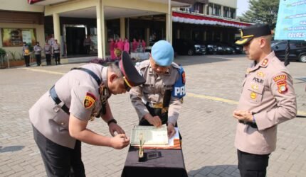 Kapolres Pelabuhan Tanjung Priok, Pimpin Sertijab Tiga Pejabat Utama, Tekankan Integritas dan Profesionalitas - Teropong Rakyat