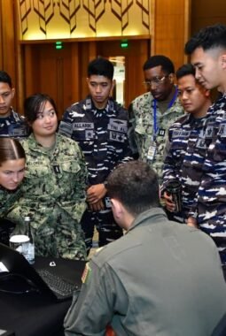 Pre-Sail Conference Sinkronkan Unsur Laut TNI dan US Navy Laksanakan Misi Navfor SGS