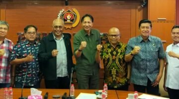 Menuju Kursi Ketua PWI Sumut, Austin Tumengkol Temui PWI Pusat