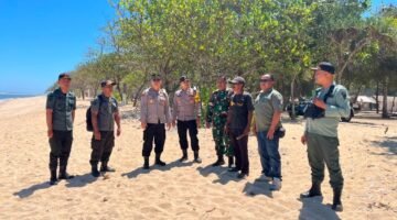 Polres Malang Tingkatkan Patroli Wisata Pantai Saat Libur, Ingatkan Pengunjung Tak Berenang