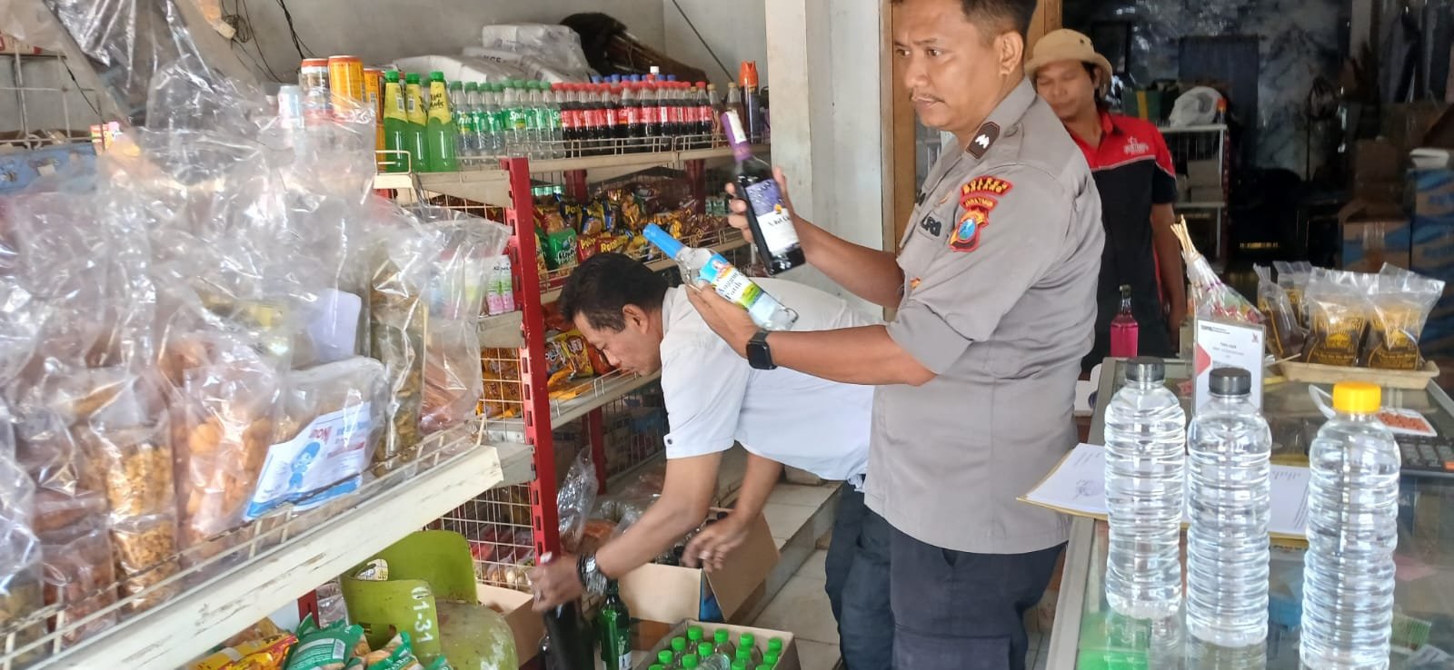 Polres Malang Sita 1.770 Botol Miras Ilegal dalam Sepekan, Cegah Gangguan Keamanan
