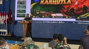 TNI Intensifkan Penyuluhan Pencegahan Karhutla di 11 Kecamatan Kabupaten Melawi, Kalbar