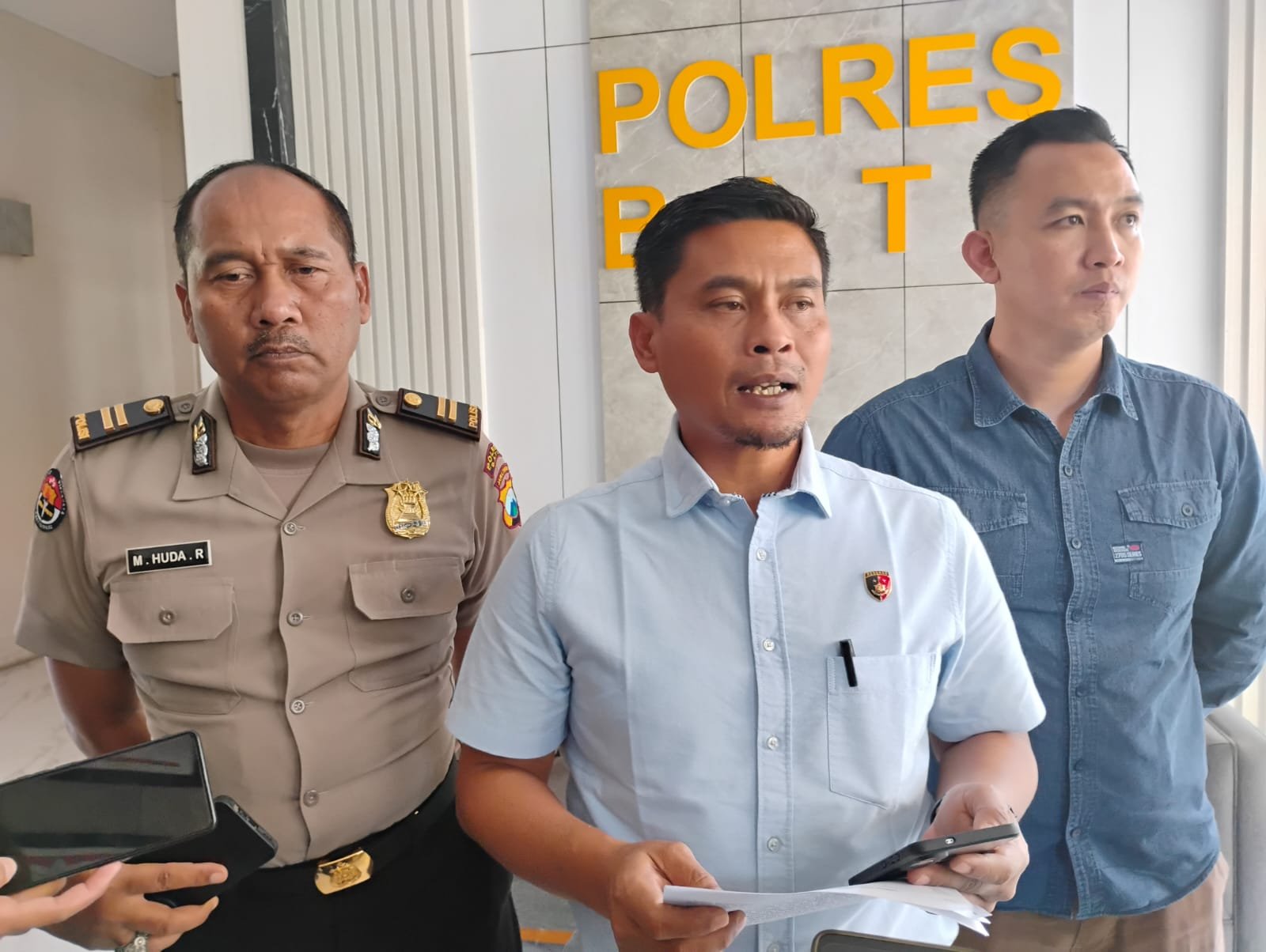 Streskrim Polres Batu Periksa Sejumlah Saksi Pelapor Terkait Dugaan Penipuan dan Jual Beli Lapak PKL Alun-Alun 