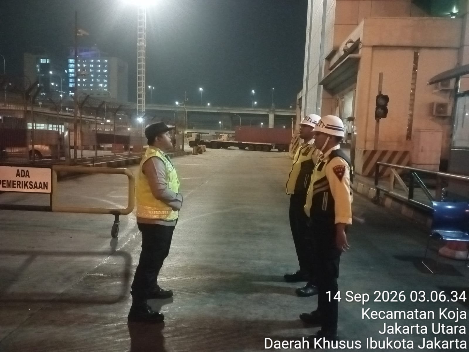 Situasi Kamtibmas di Kawasan JICT Terkendali, Aktivitas Kapal Container Berjalan Aman dan Lancar