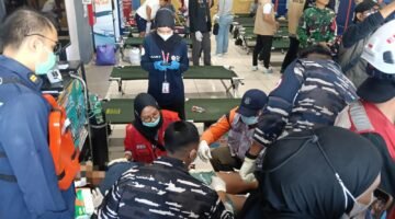 TNI Kerahkan Alutsista dan Pasukan Khusus TNI AL Intensifkan Pencarian Korban KM Virgo Transport 8