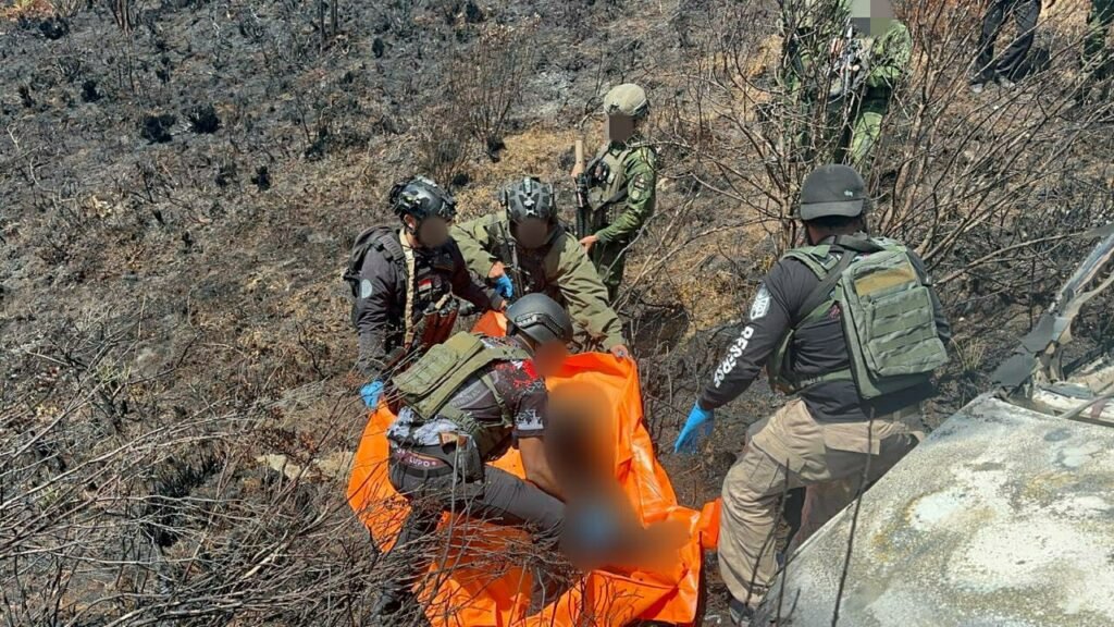 Portal Berita Indonesia dan Dunia Terkini Hari Ini, Update Harian Terbaru, Terlengkap, Tajam, Aktual dan Berimbang. Kekerasan OPM Tewaskan Sopir Angkutan Masyarakat, TNI Perkuat Pengamanan Dan Kejar Pelaku - Teropong Rakyat