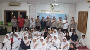 Doa Bersama dan Santunan, Polsek Kemayoran Hadir Berbagi Kebahagiaan Bersama Anak Yatim