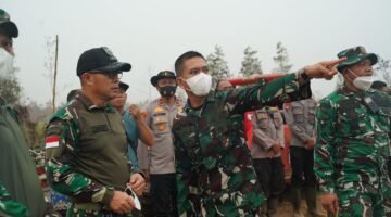 Penanganan Karhutla Sektor Selatan Kalbar Diperkuat, TNI Alihkan Perkuatan Pasukan