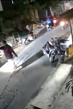 Warga Semanan Diusik Aksi Koboi Sajam, Polsek Kalideres Diminta Ungkap Pelaku