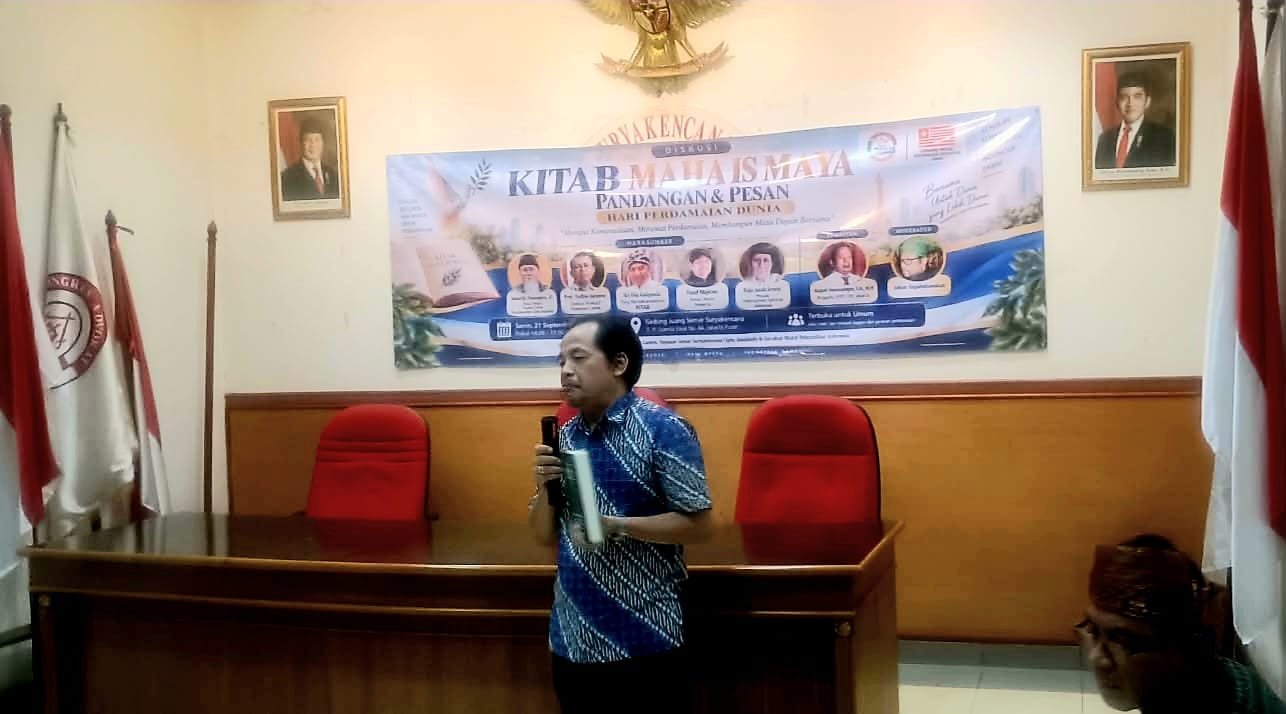Portal Berita Indonesia dan Dunia Terkini Hari Ini, Update Harian Terbaru, Terlengkap, Tajam, Aktual dan Berimbang. Kitab Ma Ha Is Ma Ya: Spiritualitas Nusantara Jadi Kompas Kepemimpinan Bangsa - Teropong Rakyat