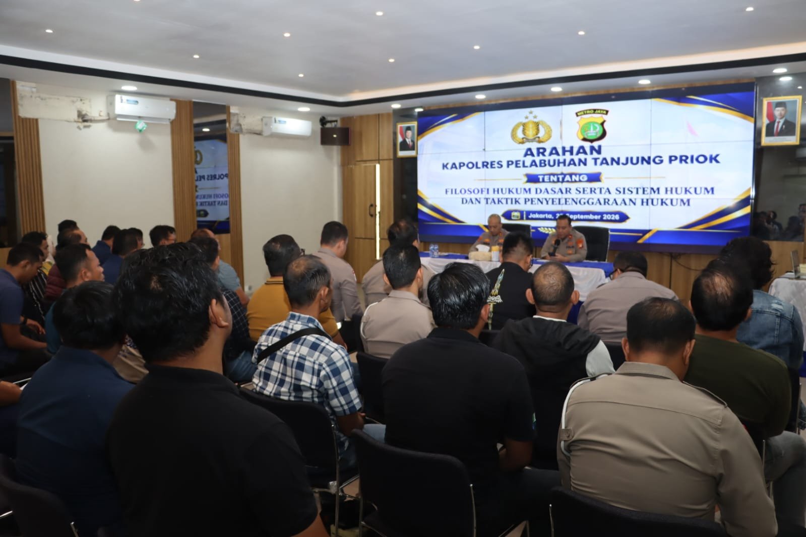 Kapolres Pelabuhan Tanjung Priok Bekali Personel dengan Filosofi Hukum dan Strategi Penegakan Hukum