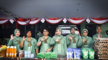 Kodim 1710/Mimika Gelar Bazar HUT TNI, Hadirkan Sembako Murah