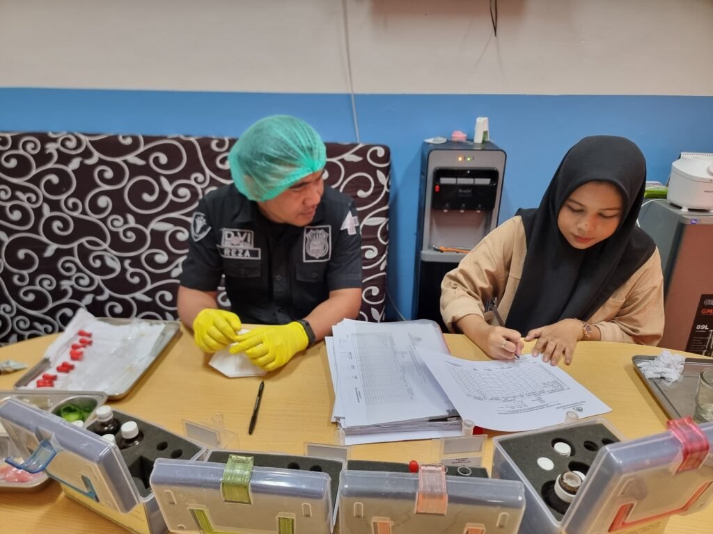 Food Safety MBG Polri SPPG Rawa Badak Utara, Hasil Pemeriksaan Dinyatakan Layak Konsumsi - Teropong Rakyat