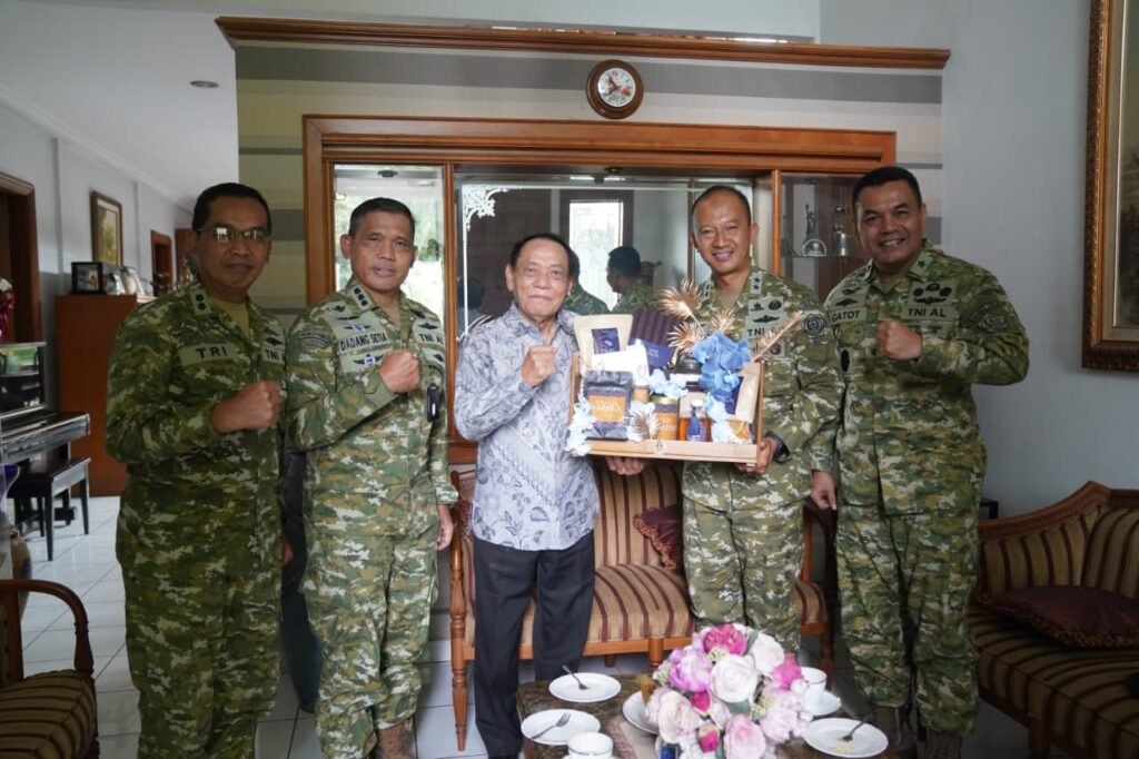 Pesan Jenderal TNI (Purn) Endriartono Sutarto : TNI Harus Terus Menjadi Pelopor Perjuanngan Bangsa Meraih Kejayaan - Teropong Rakyat