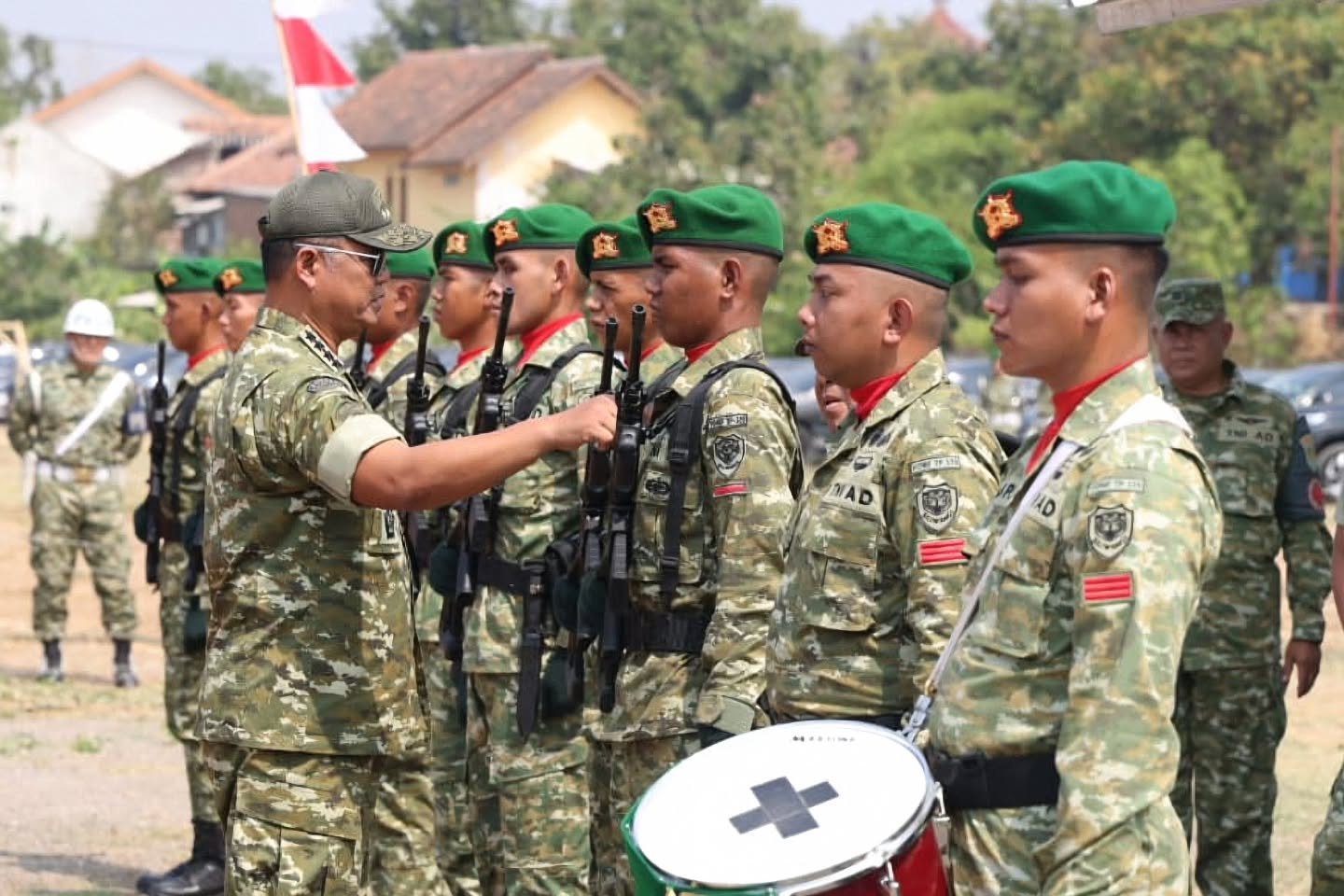 Wapang TNI Tinjau Kesiapan Yonif TP di Sumedang dan Majalengka