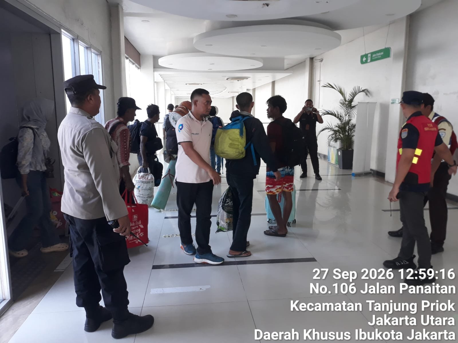Polres Pelabuhan Tanjung Priok Amankan Debarkasi 479 Penumpang KM Tidar dari Kijang