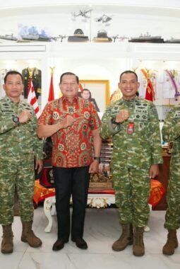 Anjangsana Orjen TNI ke Laksamana TNI (Purn) Yudo Margono: Pesan Inovasi dan Tanggung Jawab Komandan di Tengah Keterbatasan