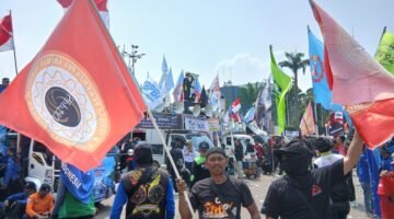 Aksi RUU Ketenagakerjaan, SPPTKI Tuntut Kepastian dan Kesejahteraan Buruh