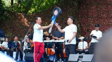 Olah raga Bersama, Panglima TNI Perkuat Kebersamaan dengan Prajurit Mabes TNI
