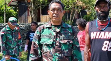 Kodim 1714/Puncak Jaya Salurkan Air Bersih, Wujud Kepedulian TNI kepada Warga Pagaleme