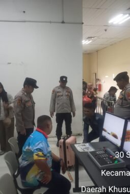 Pelayanan dan Pengamanan Debarkasi KM Bukit Raya di Pelabuhan Tanjung Priok Berlangsung Aman dan Lancar