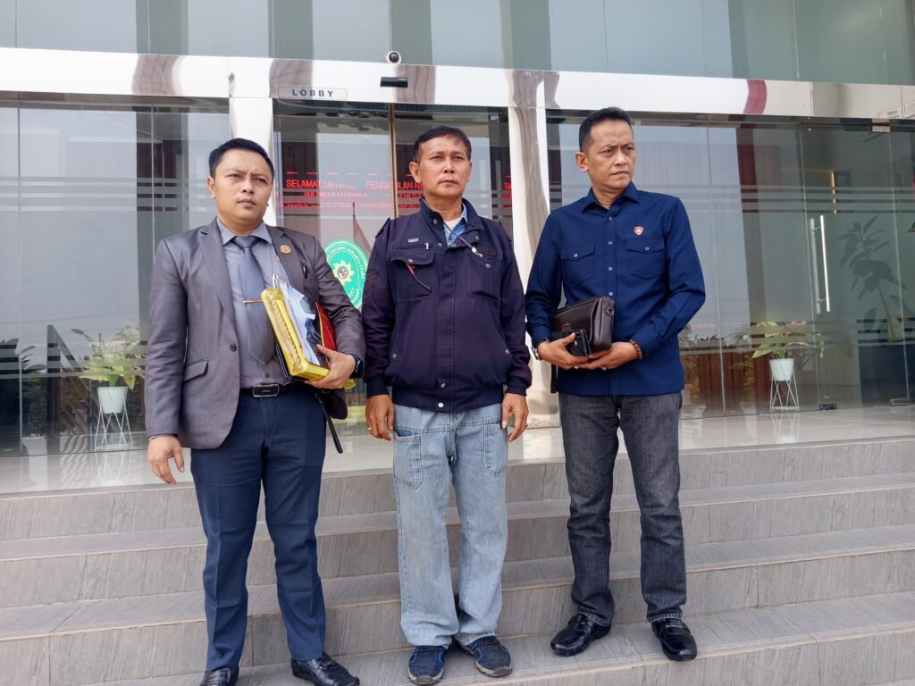 Portal Berita Indonesia dan Dunia Terkini Hari Ini, Update Harian Terbaru, Terlengkap, Tajam, Aktual dan Berimbang. Kuasa Hukum Tempuh Praperadilan Polsek Koja, Polisi Bantah Salah Tangkap dan Kekerasan - Teropong Rakyat