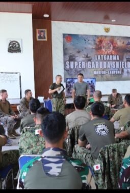 Marfor Berbagi Ilmu Jungle Operation dan Fire Support Team Pada Latgabma SGS 2026