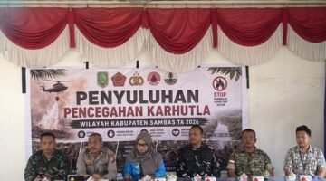 Panglima TNI Salurkan Bantuan dan Perkuat Pencegahan Karhutla di Sambas