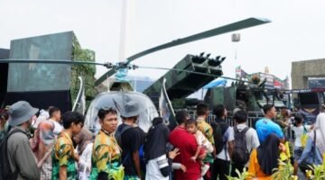 TNI Gelar Pameran Alutsista Tiga Matra di Silang Monas