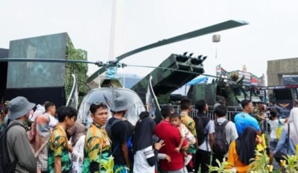 TNI Gelar Pameran Alutsista Tiga Matra di Silang Monas - Teropong Rakyat