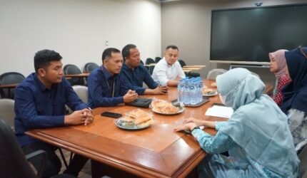 AWPI DKI Jakarta Audensi dengan Dinkes siap bersinergi dalam penyampaian informasi serta layanan kesehatan. - Teropong Rakyat