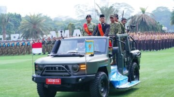 Panglima TNI Tinjau Gladi Bersih Upacara HUT Ke-81 TNI