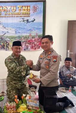 HUT ke-81 TNI, Koramil Bantur dan Forkopimcam Perkuat Sinergi