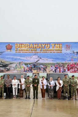 *Upacara HUT ke-81 TNI di Timika Berlangsung Khidmat*