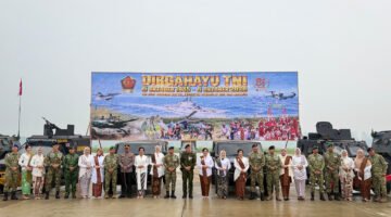 *Upacara HUT ke-81 TNI di Timika Berlangsung Khidmat*