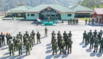 HUT Ke-81 TNI Tahun 2026, Kodim 1714/Puncak Jaya Gelar Upacara, Dipererat Kebersamaan TNI dan Kepolisian - Teropong Rakyat