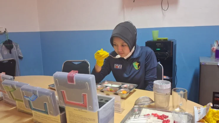 Food Safety MBG Polri di SPPG Rawa Badak Utara, Hasil Pemeriksaan Dinyatakan Layak Konsumsi