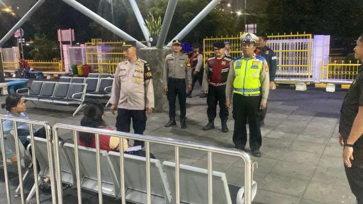 Polres Pelabuhan Tanjung Priok Gelar Patroli Cipta Kondisi dan Strongpoint, Jaga Keamanan dan Ketertiban di Kawasan Pelabuhan
