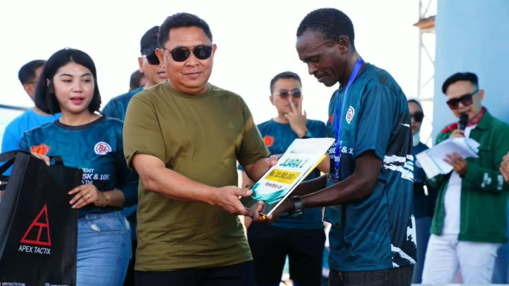 Portal Berita Indonesia dan Dunia Terkini Hari Ini, Update Harian Terbaru, Terlengkap, Tajam, Aktual dan Berimbang. Pangandaran Run 2026, Ribuan Langkah untuk Kebersamaan TNI dan Rakyat