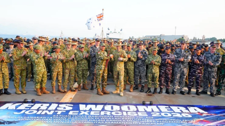 Portal Berita Indonesia dan Dunia Terkini Hari Ini, Update Harian Terbaru, Terlengkap, Tajam, Aktual dan Berimbang. Latgabma Keris Woomera 2026 Resmi Dimulai, TNI–ADF Siap Perkuat Interoperabilitas