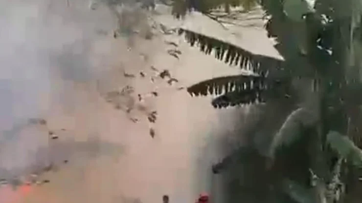 Kebakaran Lahan Sawah Kering di Lubang Buaya, Setu, Kabupaten Bekasi, Hanguskan Area Diperkirakan Hampir 5 Hektare
