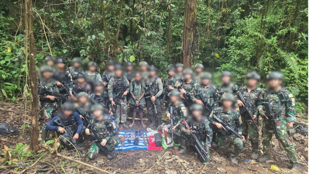 Tuntas! Koops TNI Habema Rebut Kembali Dua Senjata Yonif 9 Marinir yang Dirampas Kelompok Manfred Fatem di Maybrat - Teropong Rakyat