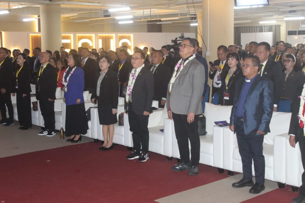 Portal Berita Indonesia dan Dunia Terkini Hari Ini, Update Harian Terbaru, Terlengkap, Tajam, Aktual dan Berimbang. Pdt. Dicky Suwarta GGP Bisa Bertahan Hingga Satu Abad Karena Pengajaran yang Tak Tergoyahkan - Teropong Rakyat