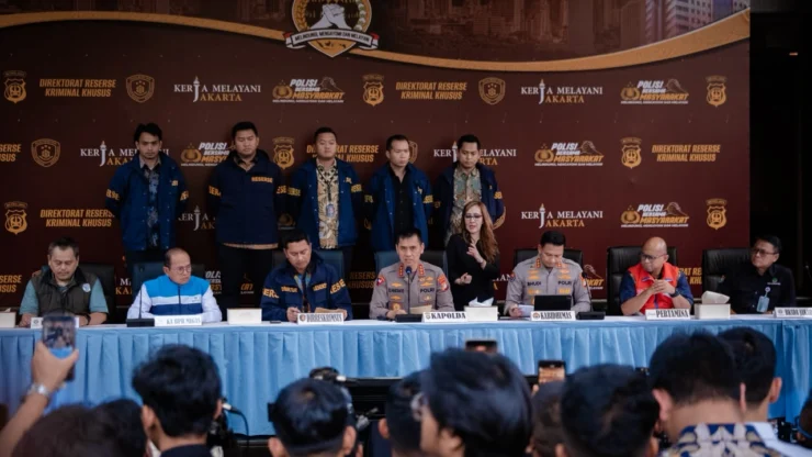 Portal Berita Indonesia dan Dunia Terkini Hari Ini, Update Harian Terbaru, Terlengkap, Tajam, Aktual dan Berimbang. Polda Metro Jaya Perkuat Perlindungan Sumber Daya Alam melalui Penanganan 54 Ton Galena Mengandung Tembaga